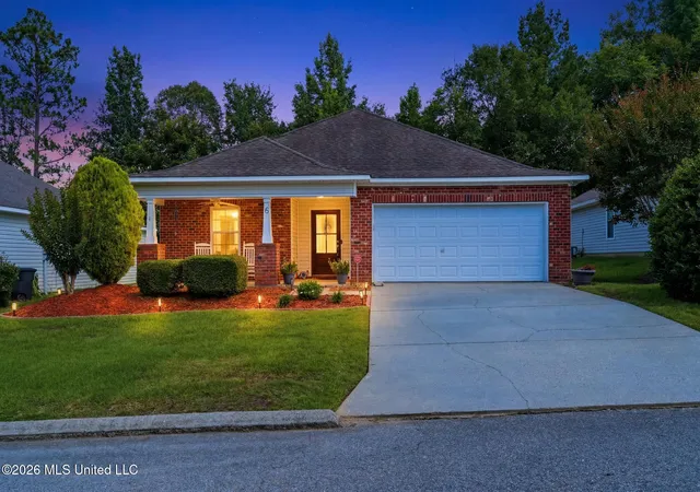 Homes for sale in Hattiesburg, MS | 6 Clear Springs Ct, Hattiesburg, MS 39402 | MLS# 4152536