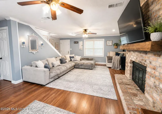 Photo 3 of Single family home for sale at 203 Edgewood Dr, Carriere, MS 39426 | MLS# 4152584 | Listing updated on 2026-08-27