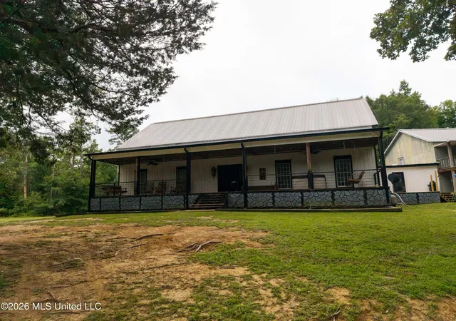 Homes for sale in Crystal Springs, MS | 1020 Turkey Creek Ln, Crystal Springs, MS 39059 | MLS# 4152612
