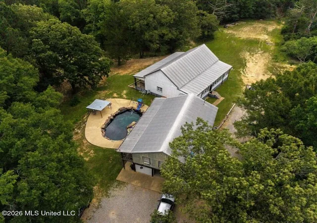 Homes for sale in Crystal Springs, MS | 1020 Turkey Creek Ln, Crystal Springs, MS 39059 | MLS# 4152612