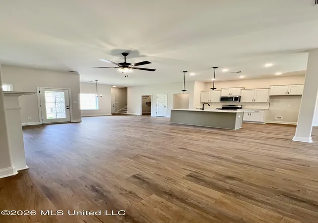 Photo 3 of Single family home for sale at 2253 Scott Mdws Ln, Hernando, MS 38632 | MLS# 4152665 | Listing updated on 2026-10-10