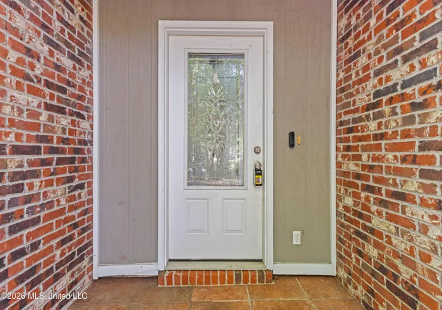 Photo 3 of Single family home for sale at 28 Bedford Forrest Ln, Hattiesburg, MS 39401 | MLS# 4152658 | Listing updated on 2026-09-15