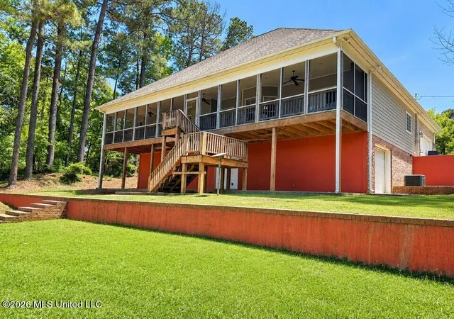 Photo 19 of Sale Pending at 1869 Parkway Cir, Toomsuba, MS 39364 | MLS# 4152674 | Listing updated on 2026-09-25