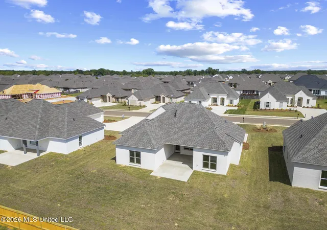 Homes for sale in Canton, MS | 437 Aurora Cir, Canton, MS 39046 | MLS# 4152687
