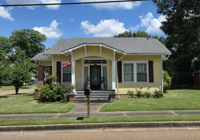 Homes for sale in Mc Comb, MS | 225 S 5Th St, Mc Comb, MS 39648 | MLS# 4152704