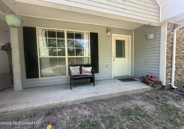 Homes for sale in Wiggins, MS | 6 Honeycomb Rd, Wiggins, MS 39577 | MLS# 4152797