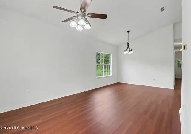 2nd image of 11609 Oaklane Dr, Gulfport, MS 39503 | MLS# 4152720
