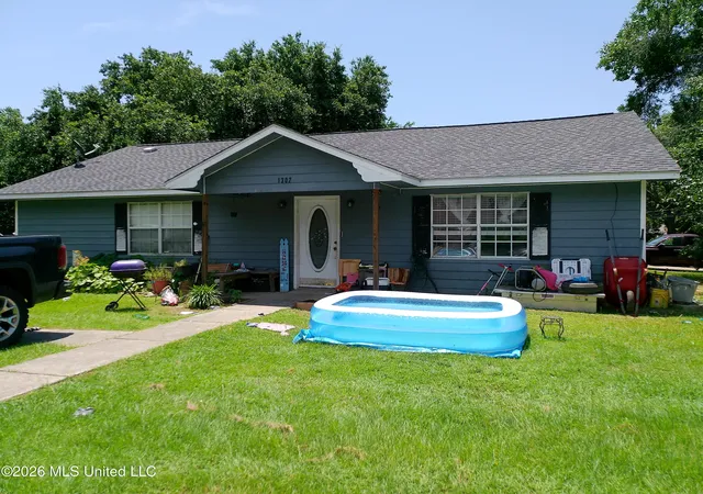 Homes for sale in Gulfport, MS | 1302 Oakhill Ave, Gulfport, MS 39507 | MLS# 4152754