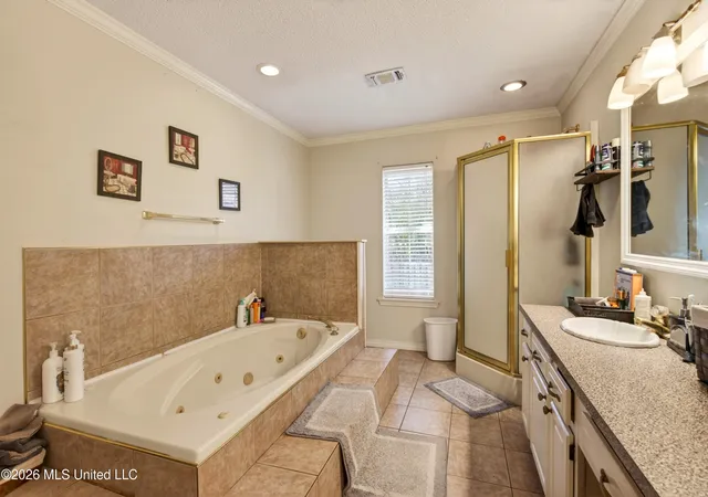 Photo 4 of Single family home for sale at 952 Kalikimaka Pl, Diamondhead, MS 39525 | MLS# 4152762 | Listing updated on 2026-08-31