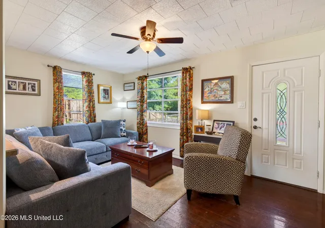 Homes for sale in Waveland, MS | 427 Wainwright St, Waveland, MS 39576 | MLS# 4152786