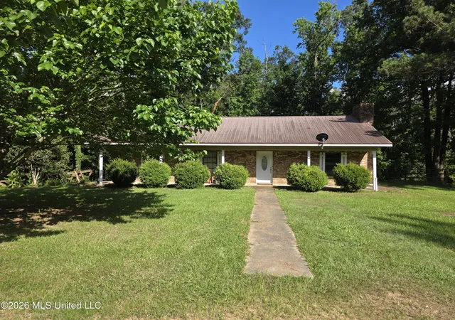 Homes for sale in Wesson, MS | 1008 Tannahill St, Wesson, MS 39191 | MLS# 4152813