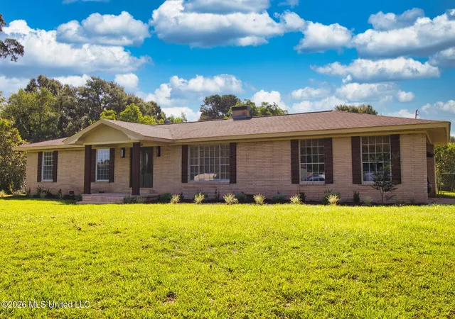 Homes for sale in Petal, MS | 700 Old Richton Rd, Petal, MS 39465 | MLS# 4152931