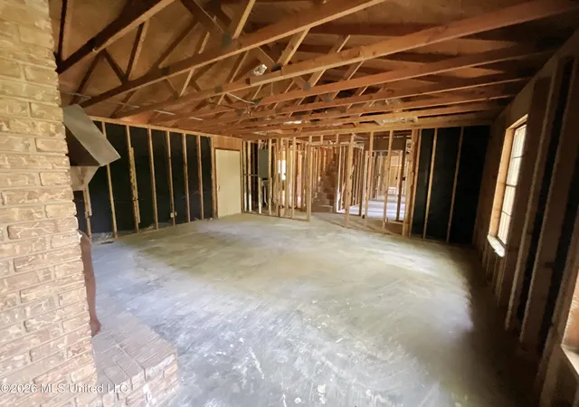 4th image of 1709 Sherwood Cir, Yazoo City, MS 39194 | MLS# 4152811