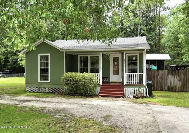 Photo 2 of Single family home for sale at 3001 55th Avenue, Gulfport, MS 39501 | MLS# 4152970 | Listing updated on 2026-09-18