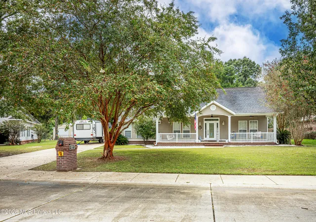 Photo 2 of Single family home for sale at 9227 Nancy Dr, Biloxi, MS 39532 | MLS# 4153836 | Listing updated on 2026-08-31