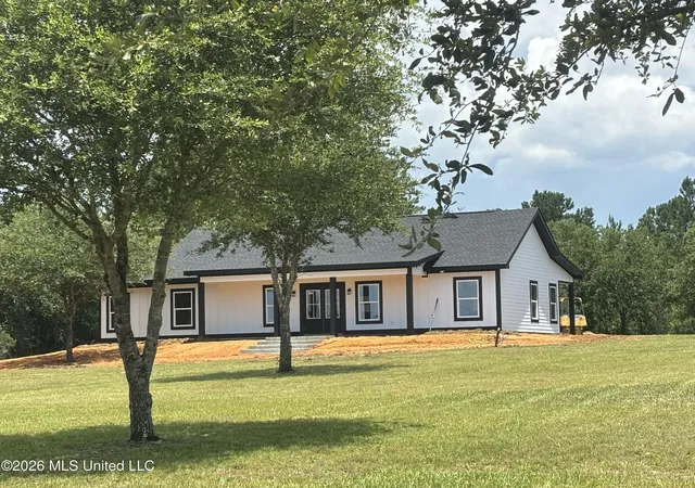Homes for sale in Kiln, MS | 6136 Road 541, Kiln, MS 39556 | MLS# 4153029