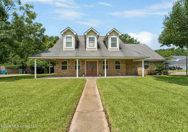 1st image of 1503 Roswell St, Pascagoula, MS 39581 | MLS# 4152865