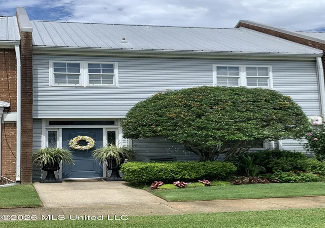 Homes for sale in Gulfport, MS | 928 Courthouse Rd, Gulfport, MS 39507 | MLS# 4154492