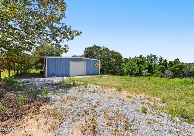 Homes for sale in Lucedale, MS | 2151 Sally Parker Rd, Lucedale, MS 39452 | MLS# 4153019
