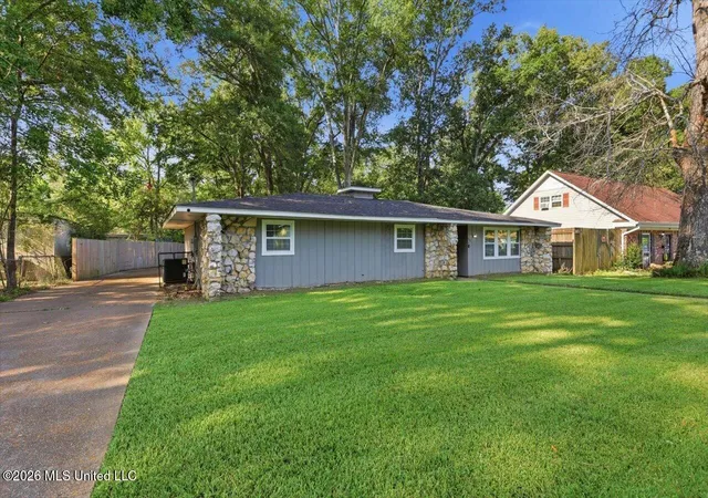 Photo 3 of Single family home for sale at 507 Heatherwood Dr, Jackson, MS 39212 | MLS# 4158140 | Listing updated on 2026-08-05