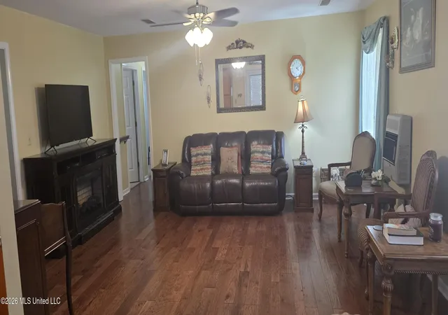 Photo 4 of Single family home for sale at 180 Stonewall Rd, Byhalia, MS 38611 | MLS# 4153149 | Listing updated on 2026-06-25
