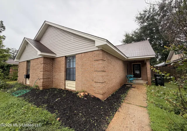 1st image of 19 Ashland Ave, Brandon, MS 39047 | MLS# 4152985