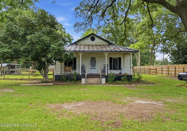 Photo 3 of Single family home for sale at 1230 Weeks Rd, Lucedale, MS 39452 | MLS# 4152986 | Listing updated on 2026-08-17