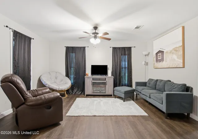 Photo 3 of Single family home for sale at 1230 Weeks Rd, Lucedale, MS 39452 | MLS# 4152986 | Listing updated on 2026-08-17