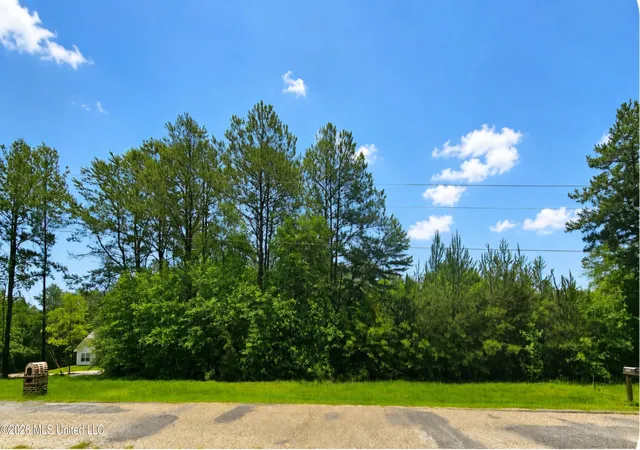 Homes for sale in Perkinston, MS | 27400 E Lake Cypress Dr, Perkinston, MS 39573 | MLS# 4153073