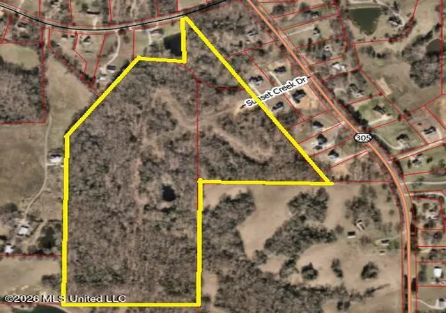 1st image of 0 Sunset Creek Dr, Hernando, MS 38632 | MLS# 4153218