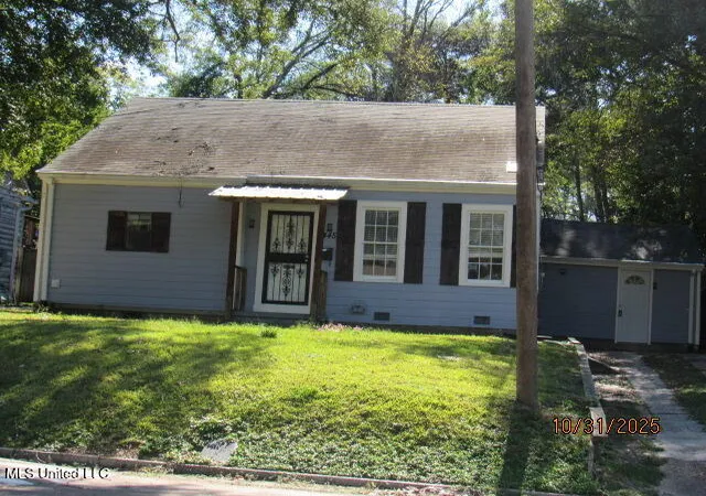 Homes for sale in Jackson, MS | 445 E Ridgeway St, Jackson, MS 39206 | MLS# 4153037