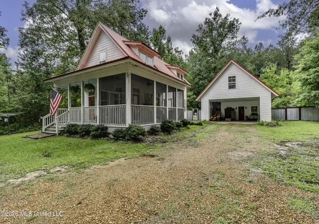 Homes for sale in Florence, MS | 160 Ms 469, Florence, MS 39073 | MLS# 4153393