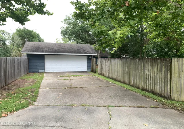 Homes for sale in Bay Saint Louis, MS | 606 Beyer Dr, Bay Saint Louis, MS 39520 | MLS# 4153065