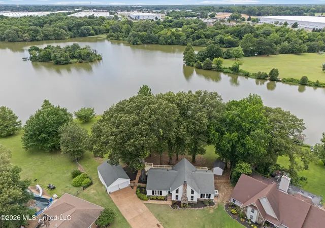Photo 4 of Sale Pending at 8811 Cypress Cvs, Southaven, MS 38671 | MLS# 4153068 | Listing updated on 2026-08-25