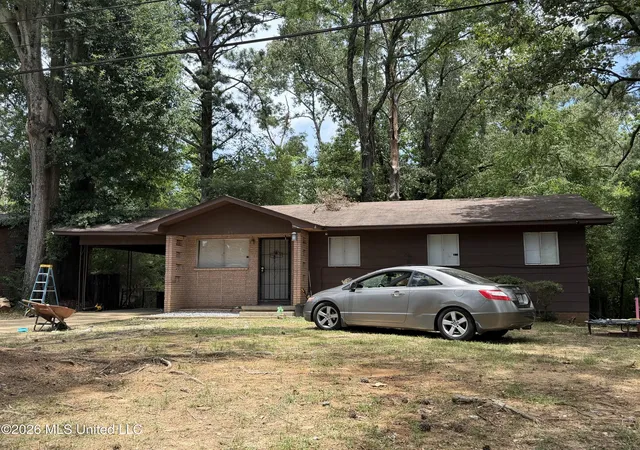 Photo 1 of Single family home for sale at 412 Cameron St, Jackson, MS 39212 | MLS# 4153048 | Listing updated on 2026-06-17