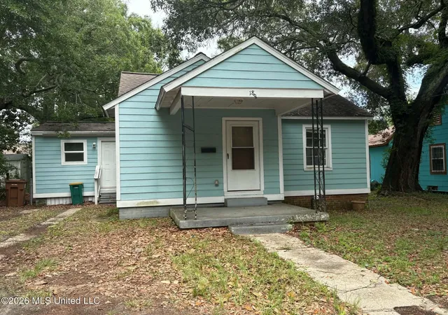 Homes for sale in Biloxi, MS | 188 Iberville Dr, Biloxi, MS 39531 | MLS# 4153057