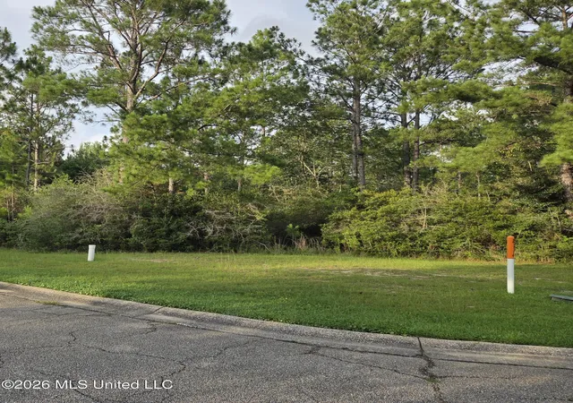 Homes for sale in Gautier, MS | Shell Landing Blvd, Gautier, MS 39553 | MLS# 4153439