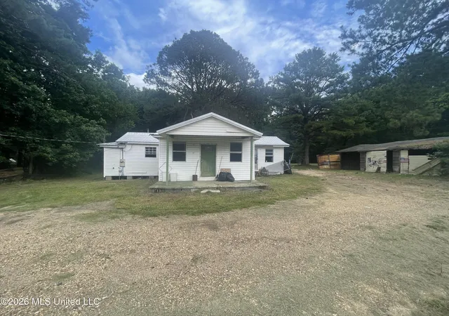 Homes for sale in Florence, MS | 3500 Us 49, Florence, MS 39073 | MLS# 4153138