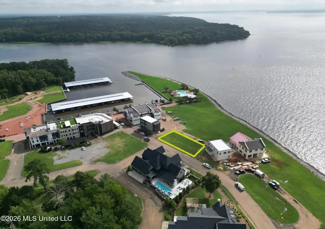 Photo 3 of Sale Pending at N Natchez Dr, Madison, MS 39110 | MLS# 4153092 | Listing updated on 2026-09-05