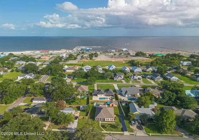 Homes for sale in Long Beach, MS | 213 E Third St, Long Beach, MS 39560 | MLS# 4153209