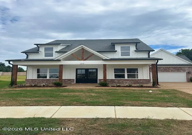 Homes for sale in Walls, MS | 6039 Hickory Point Dr, Walls, MS 38680 | MLS# 4155367