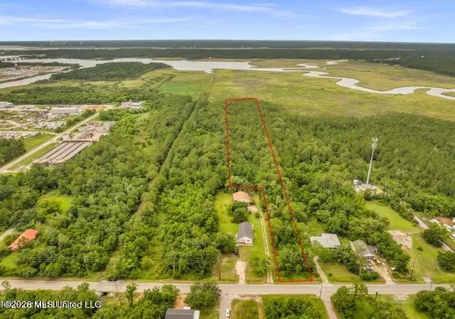 Homes for sale in Pass Christian, MS | 501 E North St, Pass Christian, MS 39571 | MLS# 4153168