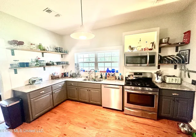 Homes for sale in Brookhaven, MS | 423 Natchez Ave, Brookhaven, MS 39601 | MLS# 4153243