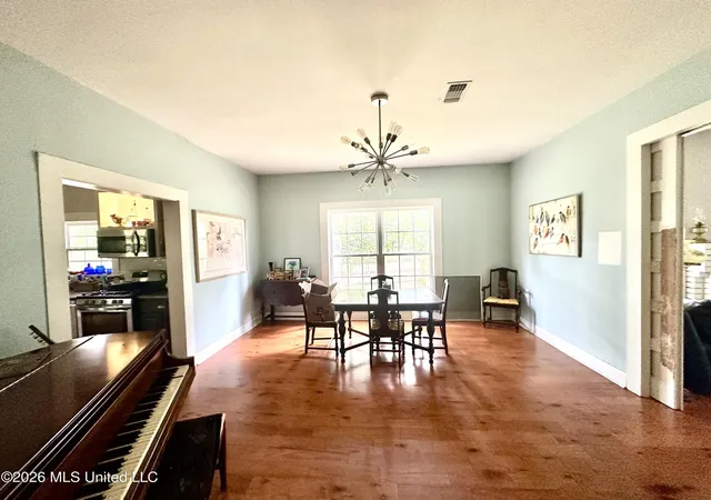 Homes for sale in Brookhaven, MS | 423 Natchez Ave, Brookhaven, MS 39601 | MLS# 4153243