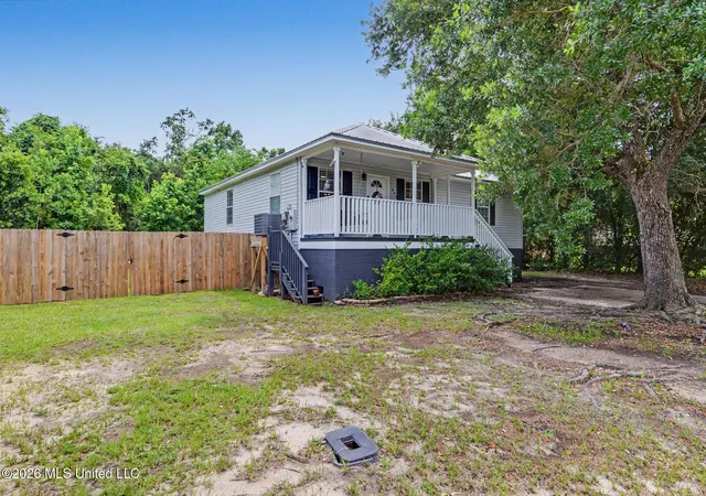 Homes for sale in Pass Christian, MS | 203 Mcdonald Dr, Pass Christian, MS 39571 | MLS# 4153228