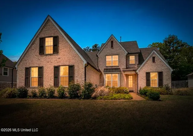 Photo 1 of Sale Pending at 415 Vicksburg Cvs, Hernando, MS 38632 | MLS# 4153239 | Listing updated on 2026-10-08