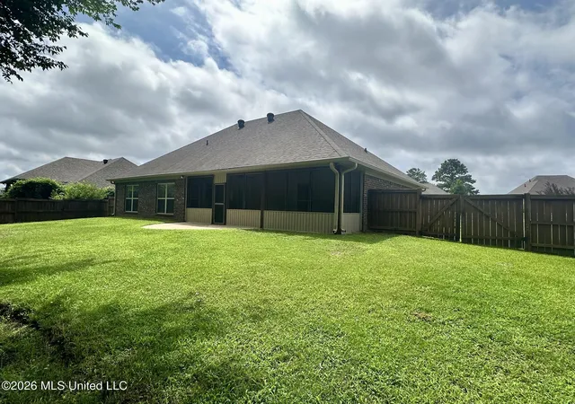 2nd image of 2017 E Ridge Cir, Madison, MS 39110 | MLS# 4153210