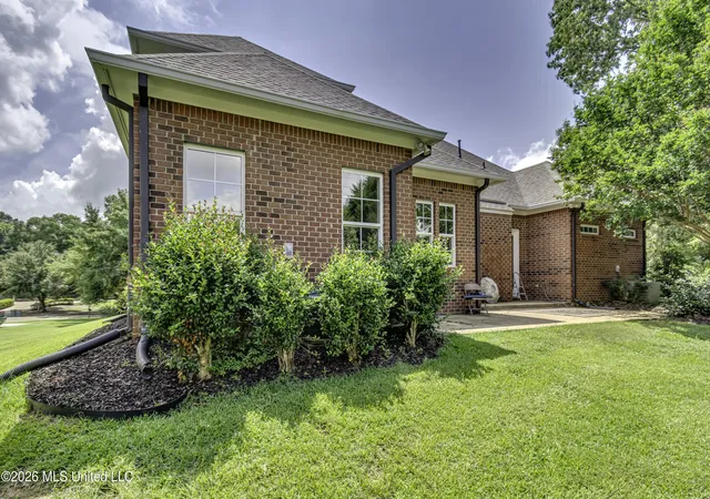 Homes for sale in Ridgeland, MS | 102 Brighton Ln, Ridgeland, MS 39157 | MLS# 4154087