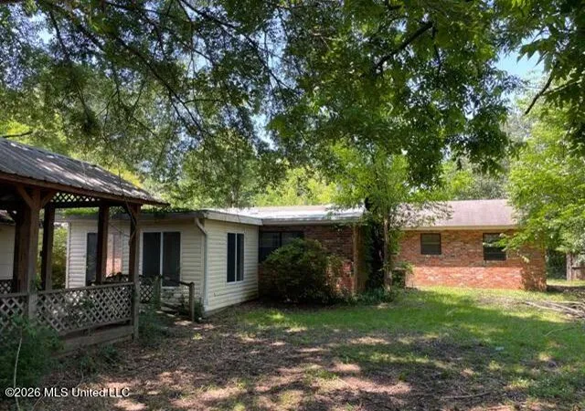 4th image of 405 Springdale Dr, Columbus, MS 39702 | MLS# 4153244
