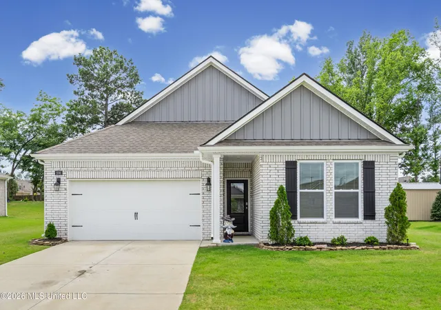 Homes for sale in Hernando, MS | 2091 Hyacinth Ln, Hernando, MS 38632 | MLS# 4153345